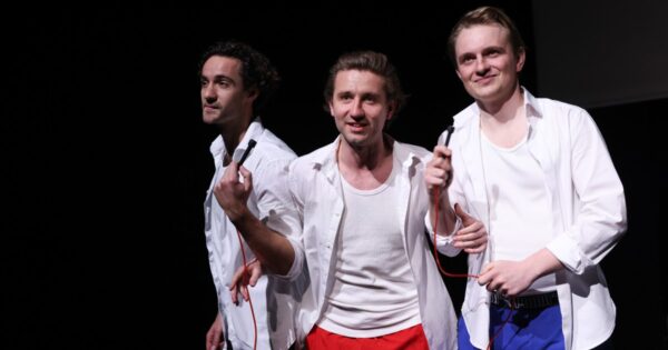 Spektakl „Klub Anonimowych Aktorów” | Otwarta Scena IT&nbsp;| Fotorelacja