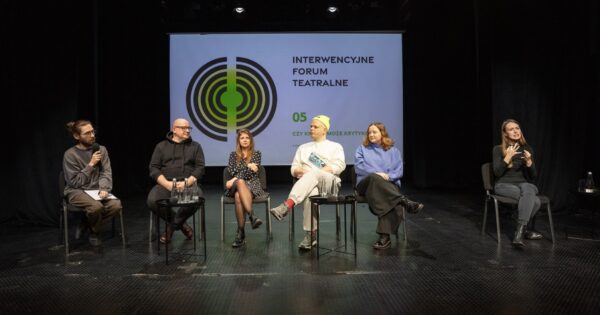 Czy krytyk może krytykować? | Interwencyjne Forum Teatralne | Fotorelacja